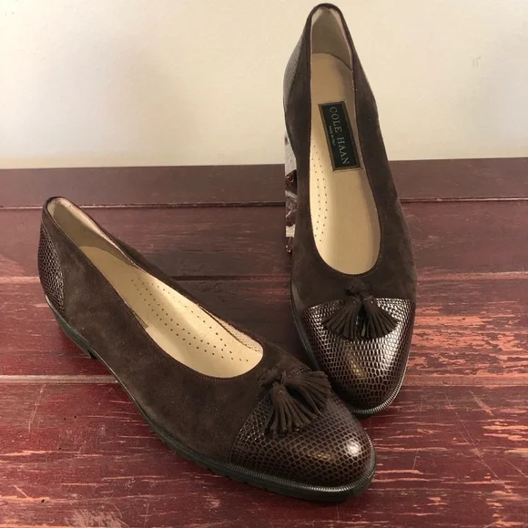 Cole Haan Women's Brown Suede/Leather Flats with Tassel Size 9AA NWT - Picture 9 of 9